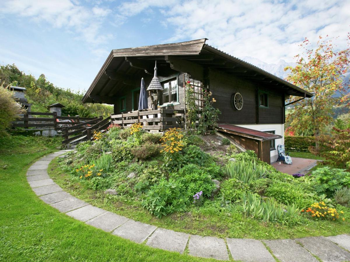 Cozy Chalet in Leogang Salzburg with Garden Exterior foto