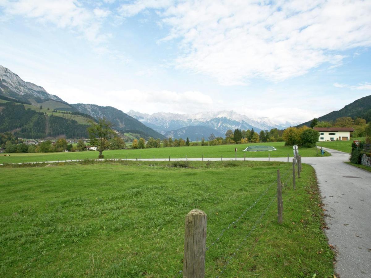 Cozy Chalet in Leogang Salzburg with Garden Exterior foto